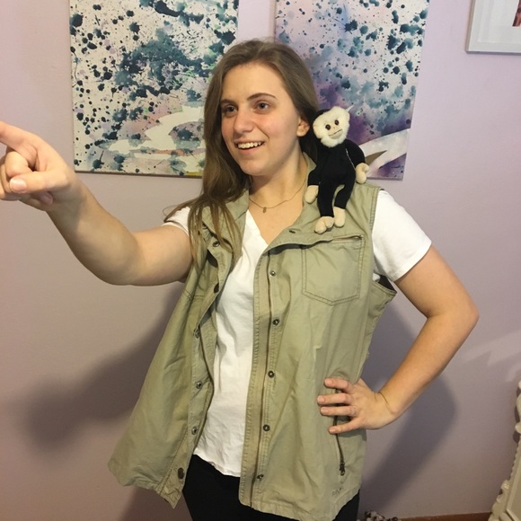 Cabela’s Jackets & Blazers - Chic Adventuring Vest